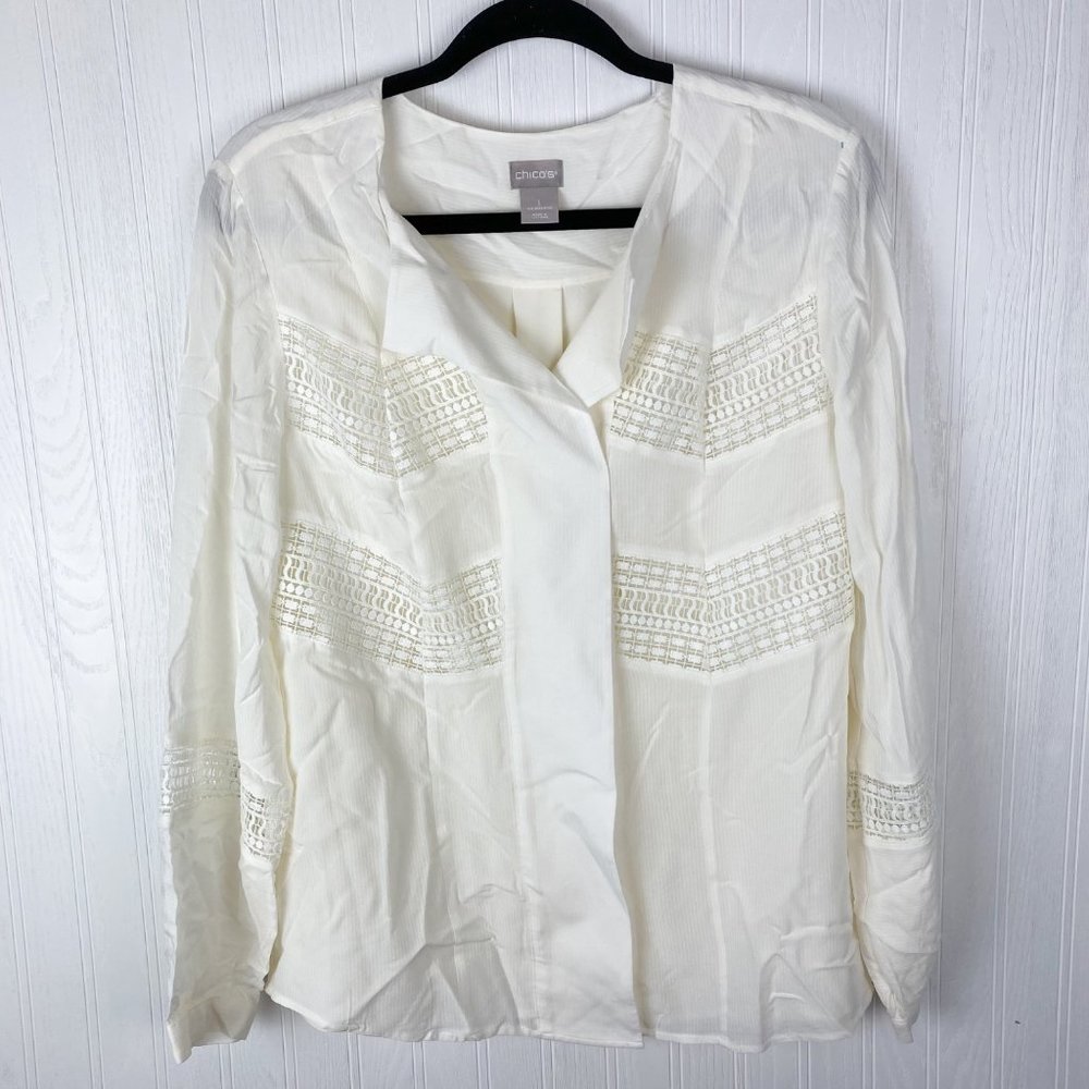 Chico's Cream Button Up Blouse Lace Detail‎ size 8/10